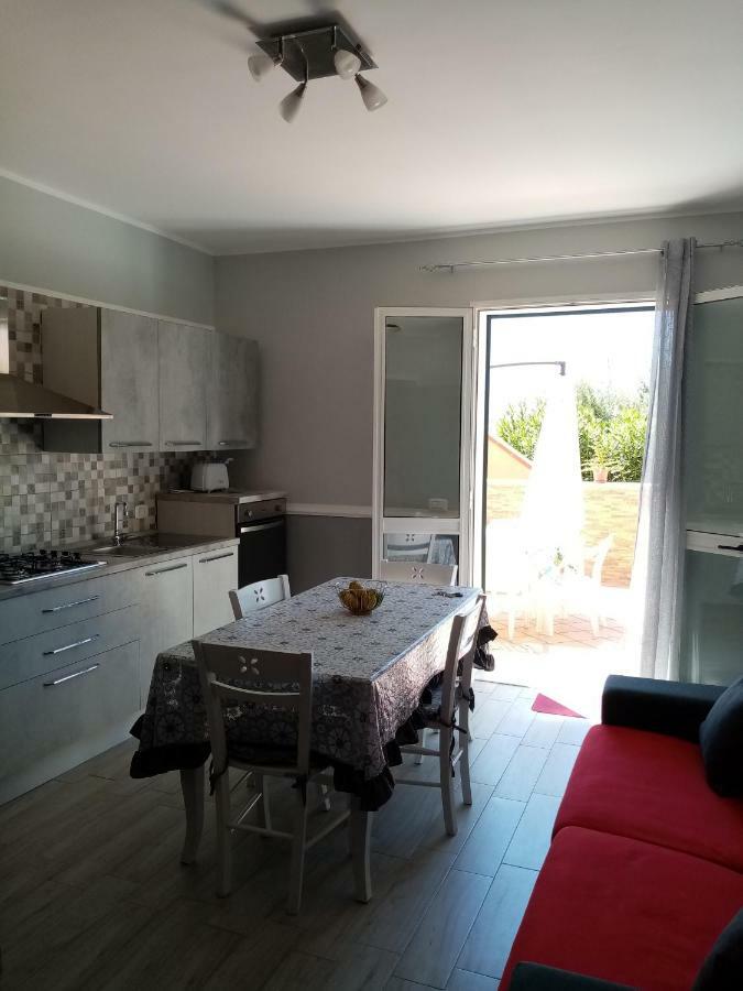 ריאלמונטה Casa Vacanza Rosariomaria מראה חיצוני תמונה