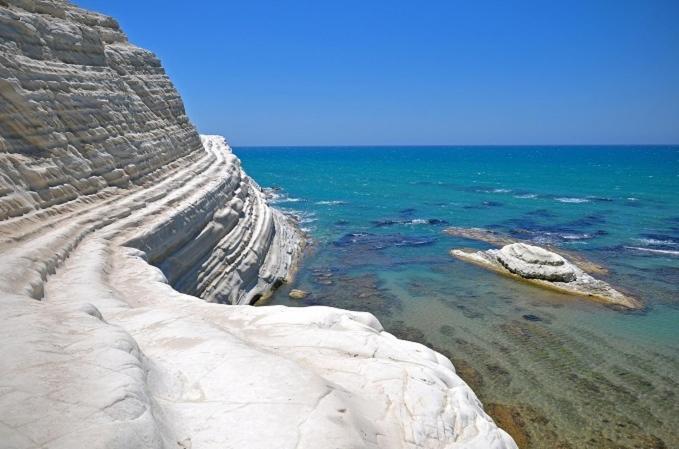 ריאלמונטה Casa Vacanza Rosariomaria מראה חיצוני תמונה